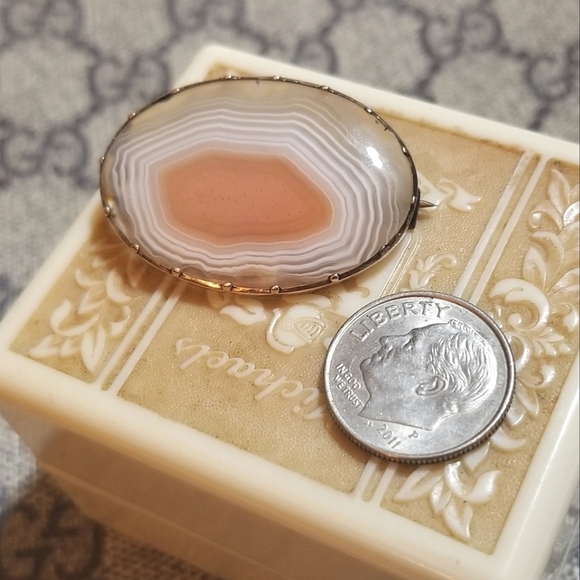 SOLID 10KT ROSE GOLD Early Victorian Banded Agate Brooch - Picture 8 of 8